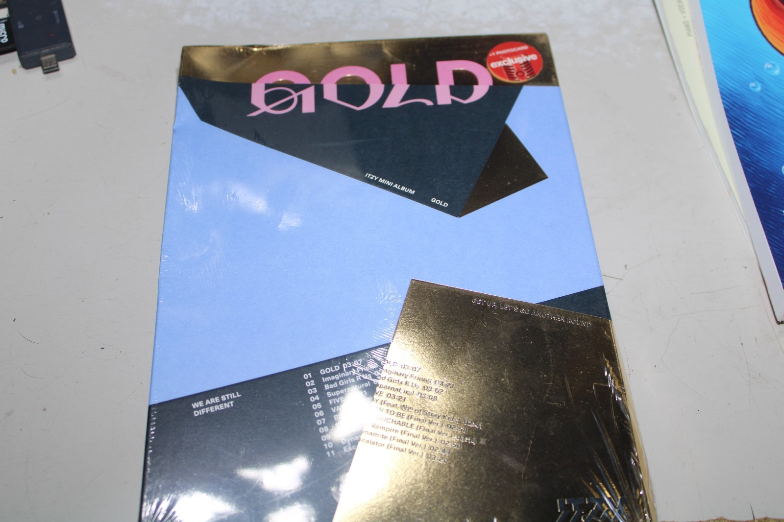 Gold by Itzy (Blue) 2024 JYP Entertainment Korean Dance & K-Pop Album CD