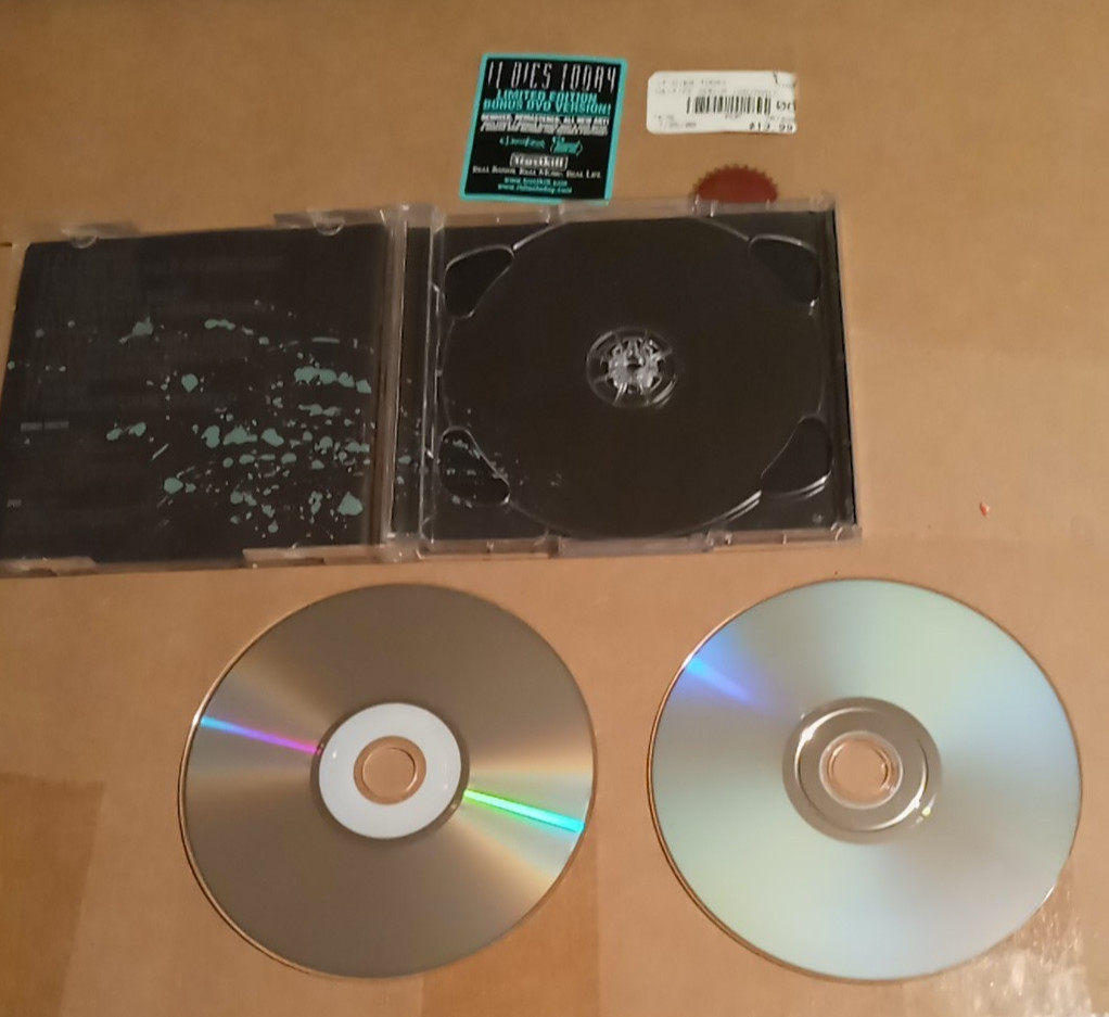USED ~ It Dies Today: The Caitiff Choir (CD + DVD, 2006)