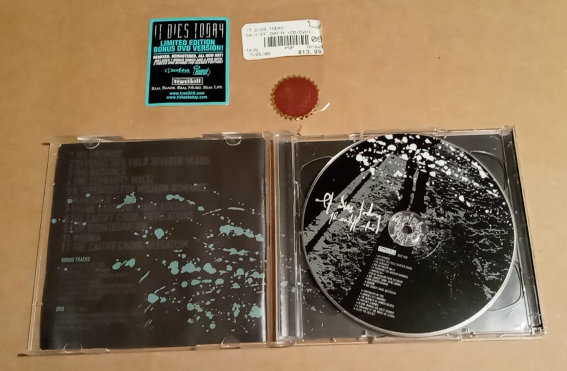 USED ~ It Dies Today: The Caitiff Choir (CD + DVD, 2006)