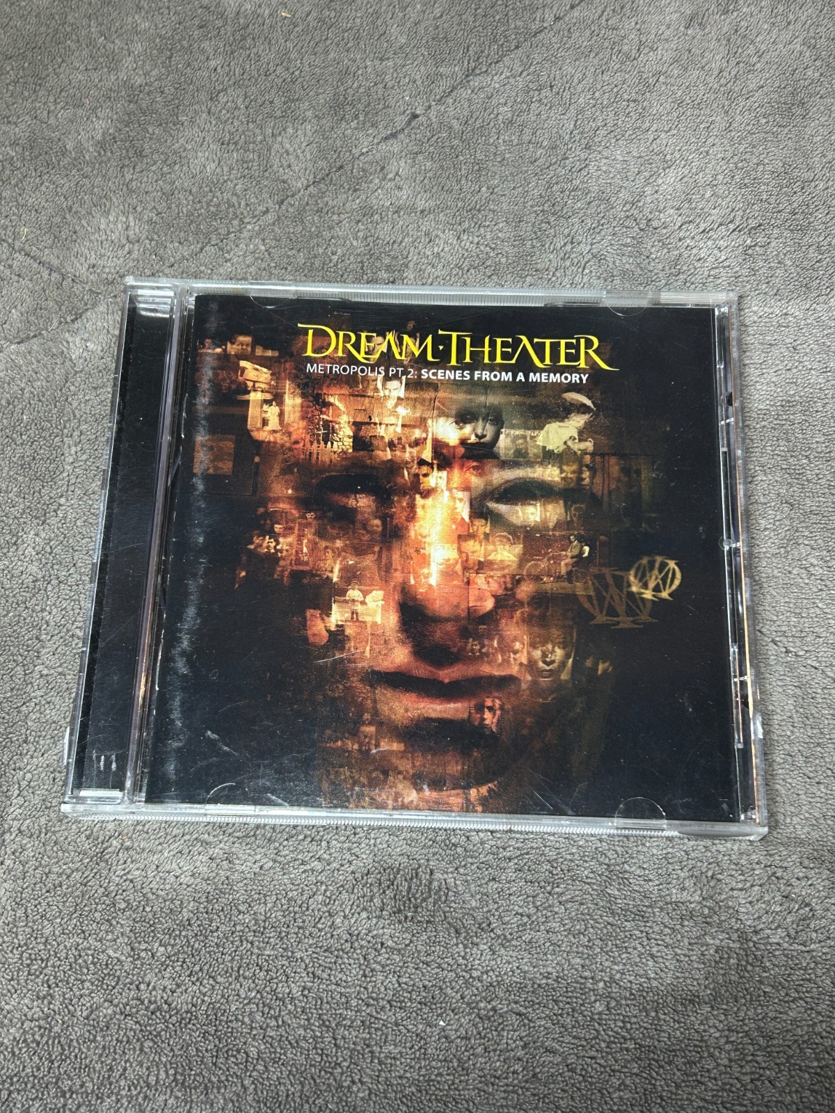 Dream Theater – Scenes from a Memory – Elektra – VG – Flat $5.00 Shipping