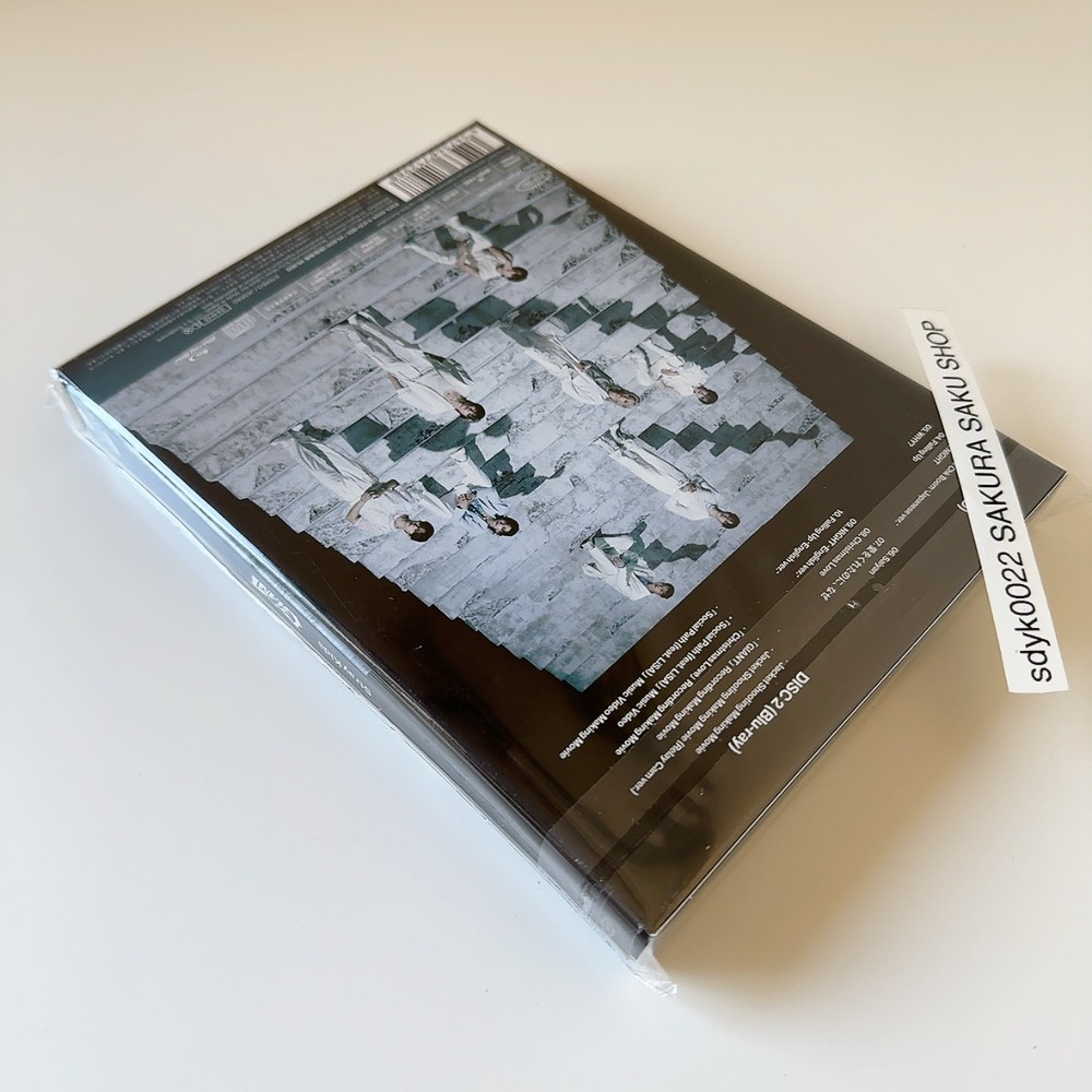 Stray Kids GIANT Limited Edition Type A CD+Blu-ray Japan 2nd Album ESCL-6024