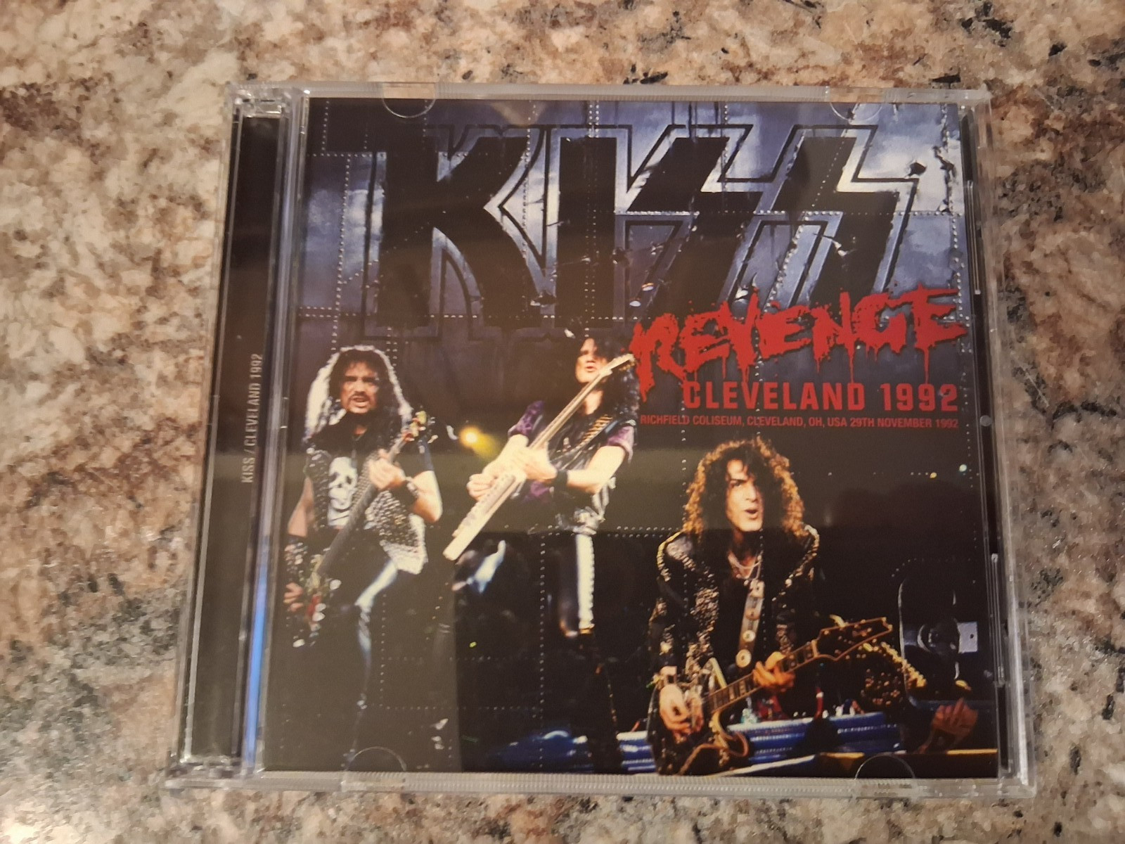 KISS CLEVELAND 11-29-1992 REVENGE TOUR 2 DISCS SBD!AC/DC TWISTED SISTER DIO JETT