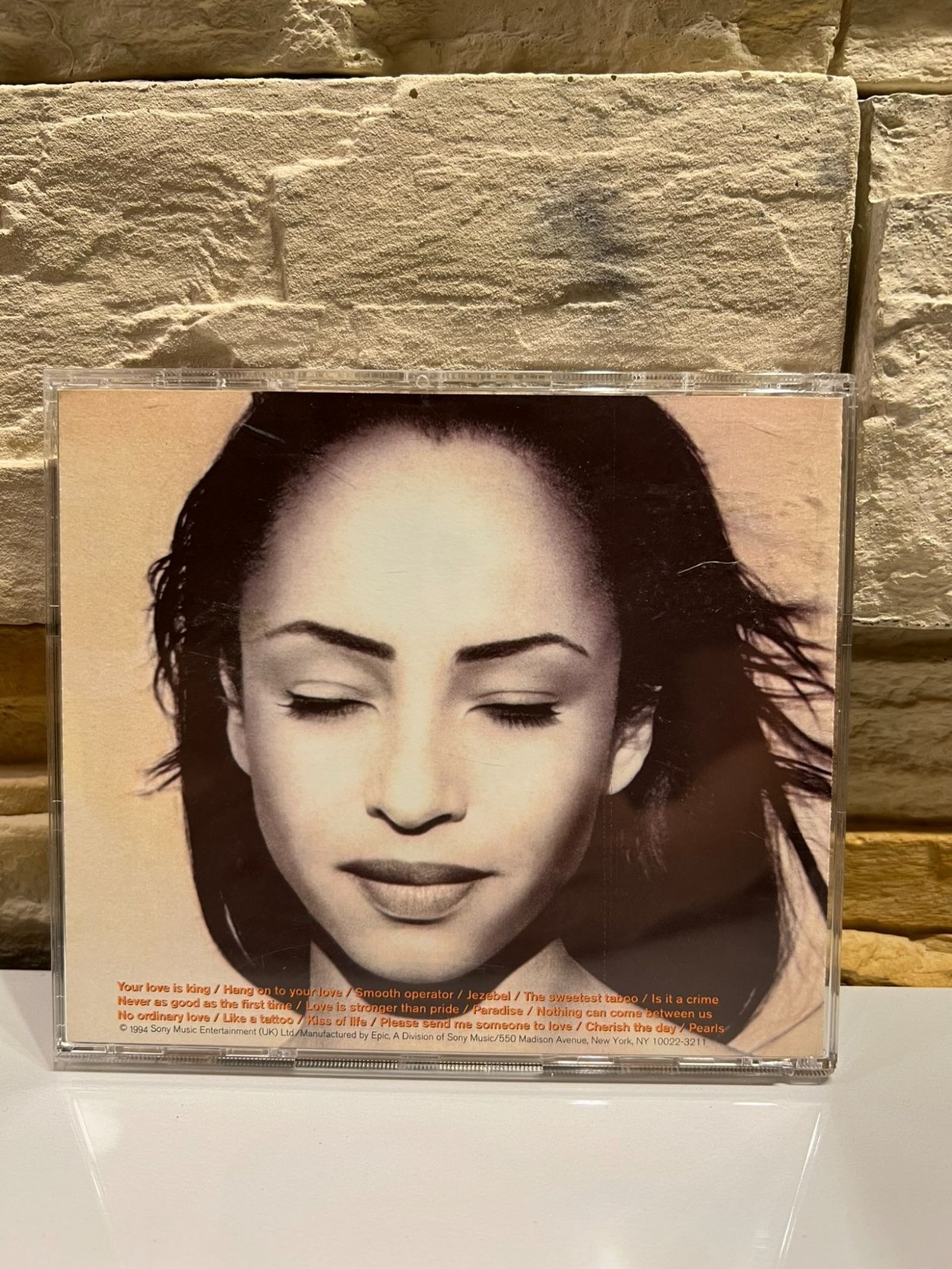 Sade The Best of Sade 1994 R&B Soul Smooth Jazz Sony Music Epic Used CD Disc