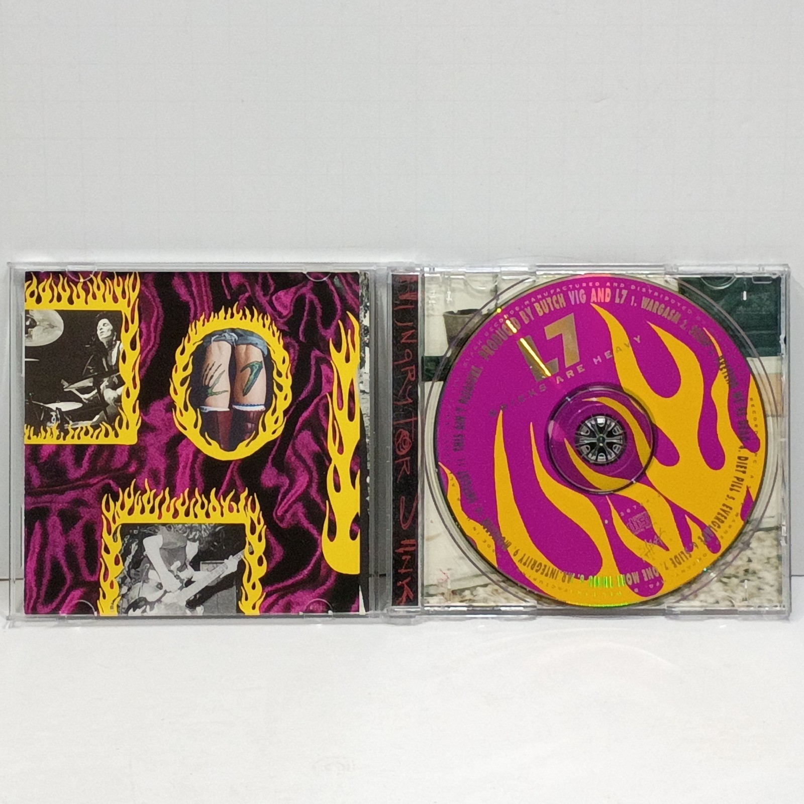 Bricks Are Heavy (CD, 1992) Grunge Rock L7 Mismatched Back Inlay