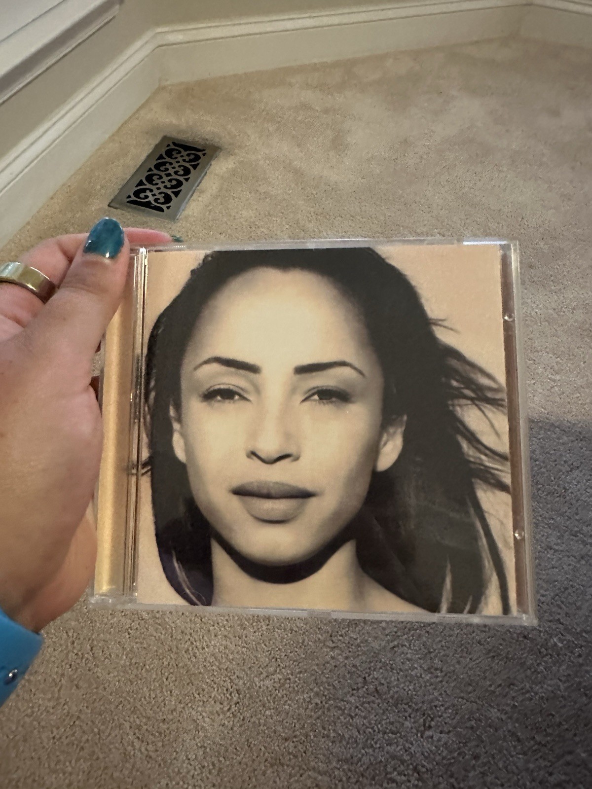 Sade – The Best of Sade CD Compilation Album 1994 Epic R&B/Soul Jewel Case