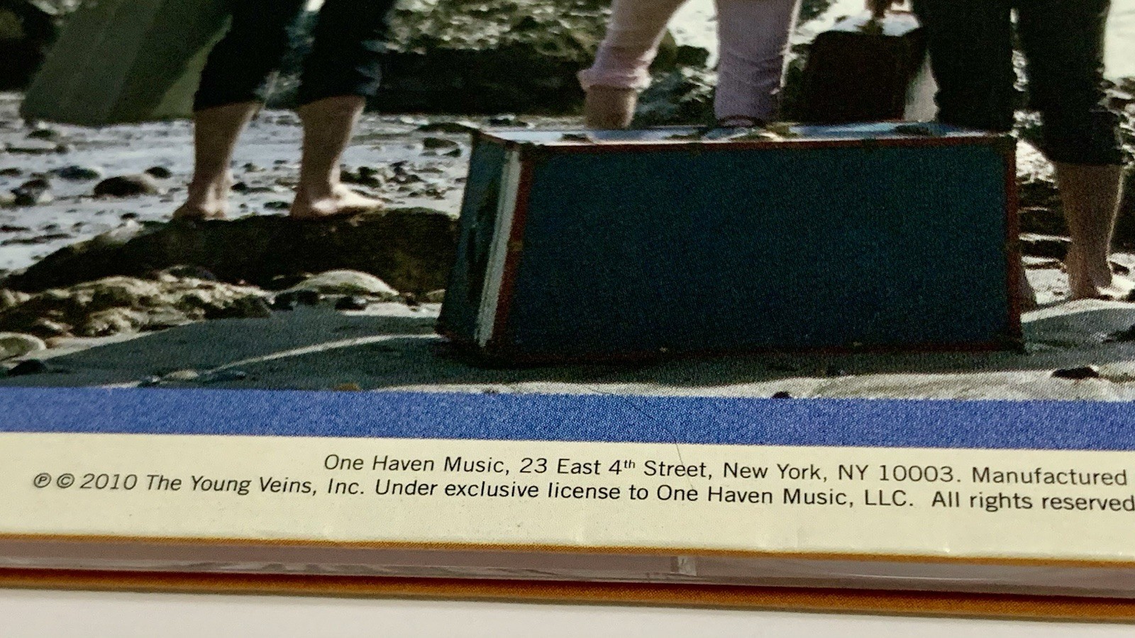 Rare The Young Veins Take A Vacation! Digipak CD Album 2010 One Haven OHM-103-2