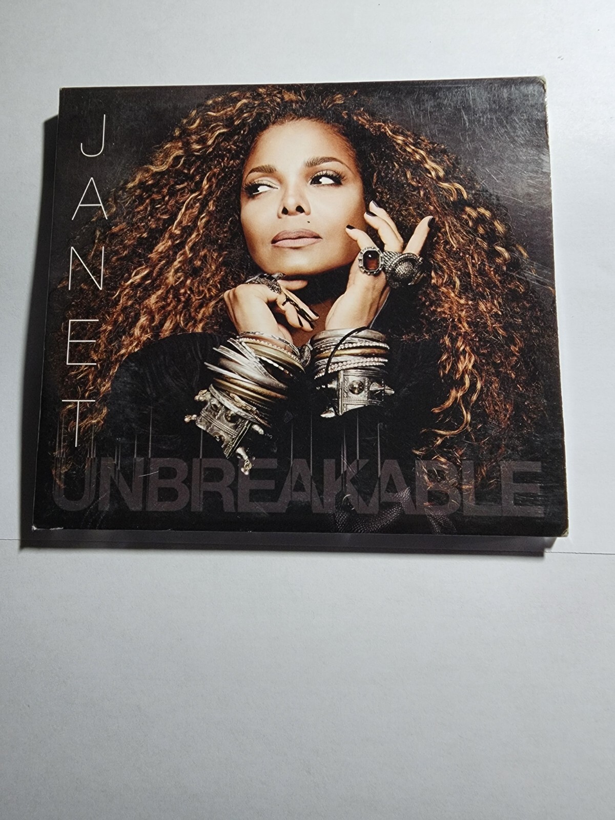 (CD10) JANET JACKSON – UNBREAKABLE CD with 2 BONUS TRACKS (2015) HMV Exclusive