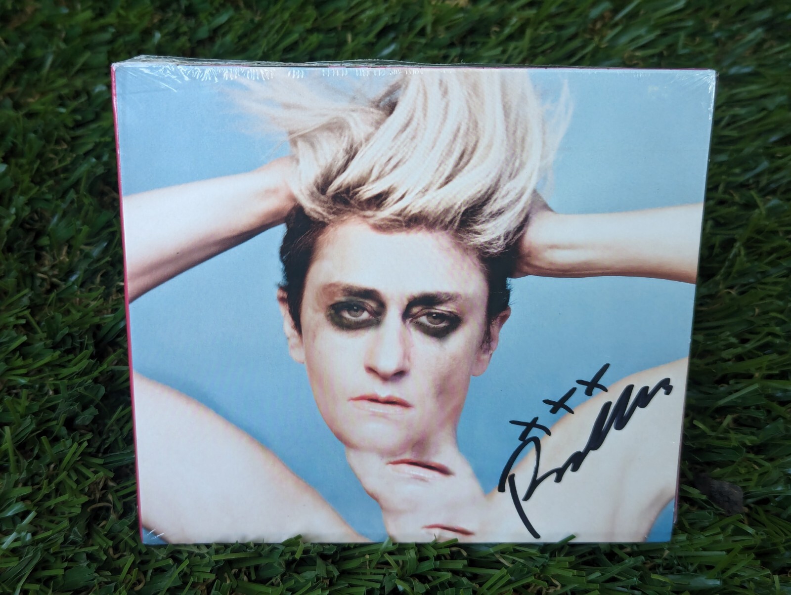 PEACHES – RUB EXCLUSIVE SIGNED 11 TRK CD – NEW SEALED
