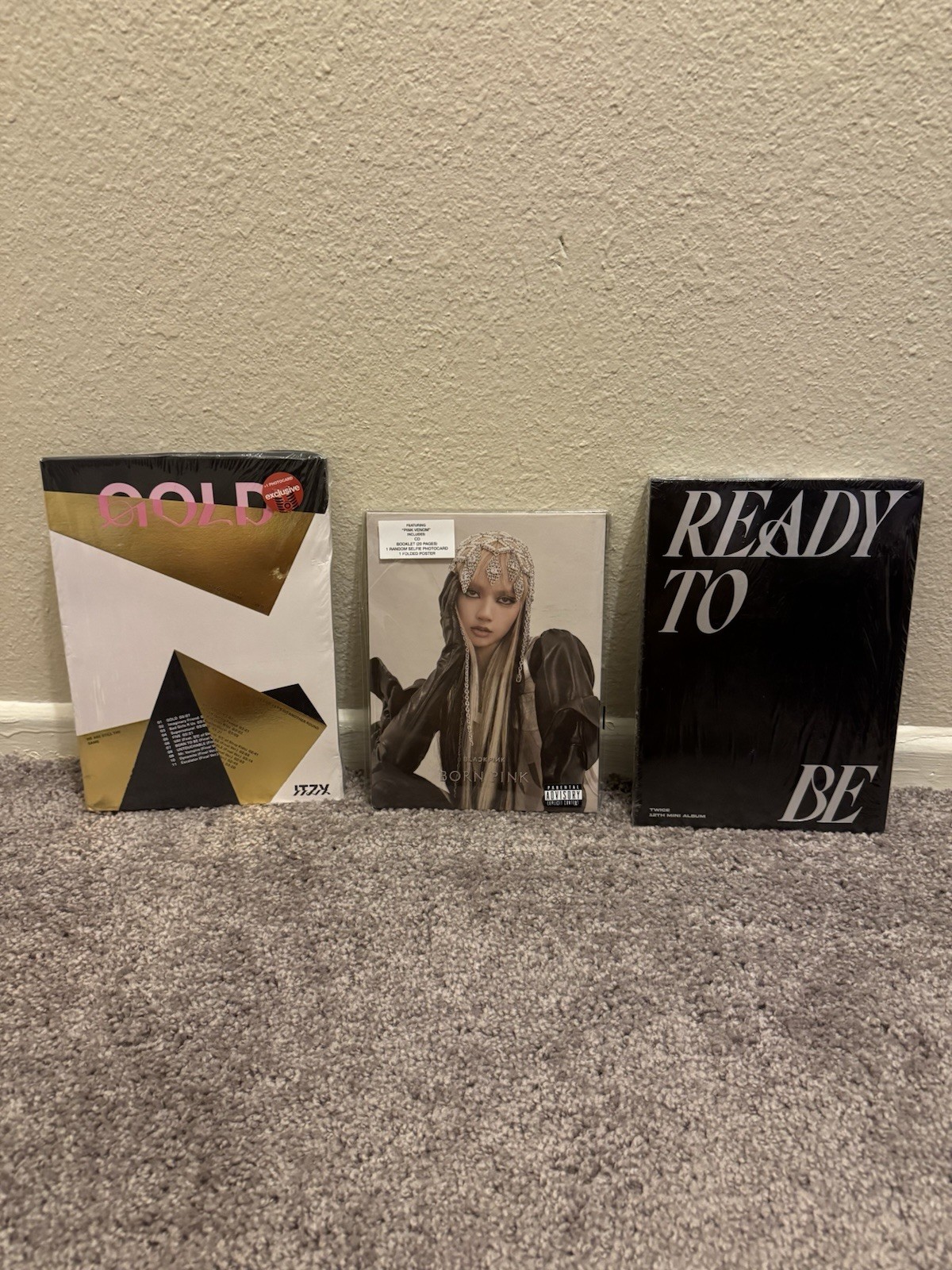 K-Pop Bundle Brand New: Twice “Ready To Be, Black Pink “Born Pink, Itzy “Gold”.