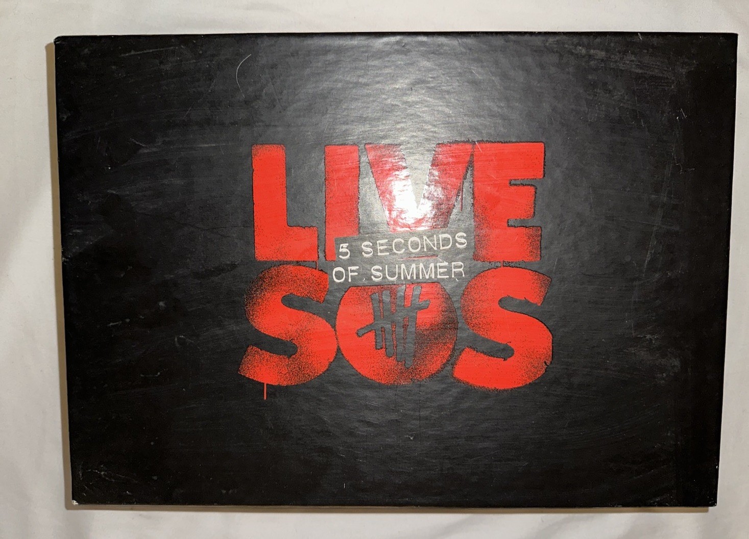 5 Seconds of Summer Live SOS Album Box Set with Size Medium Shirt and 6 Posters