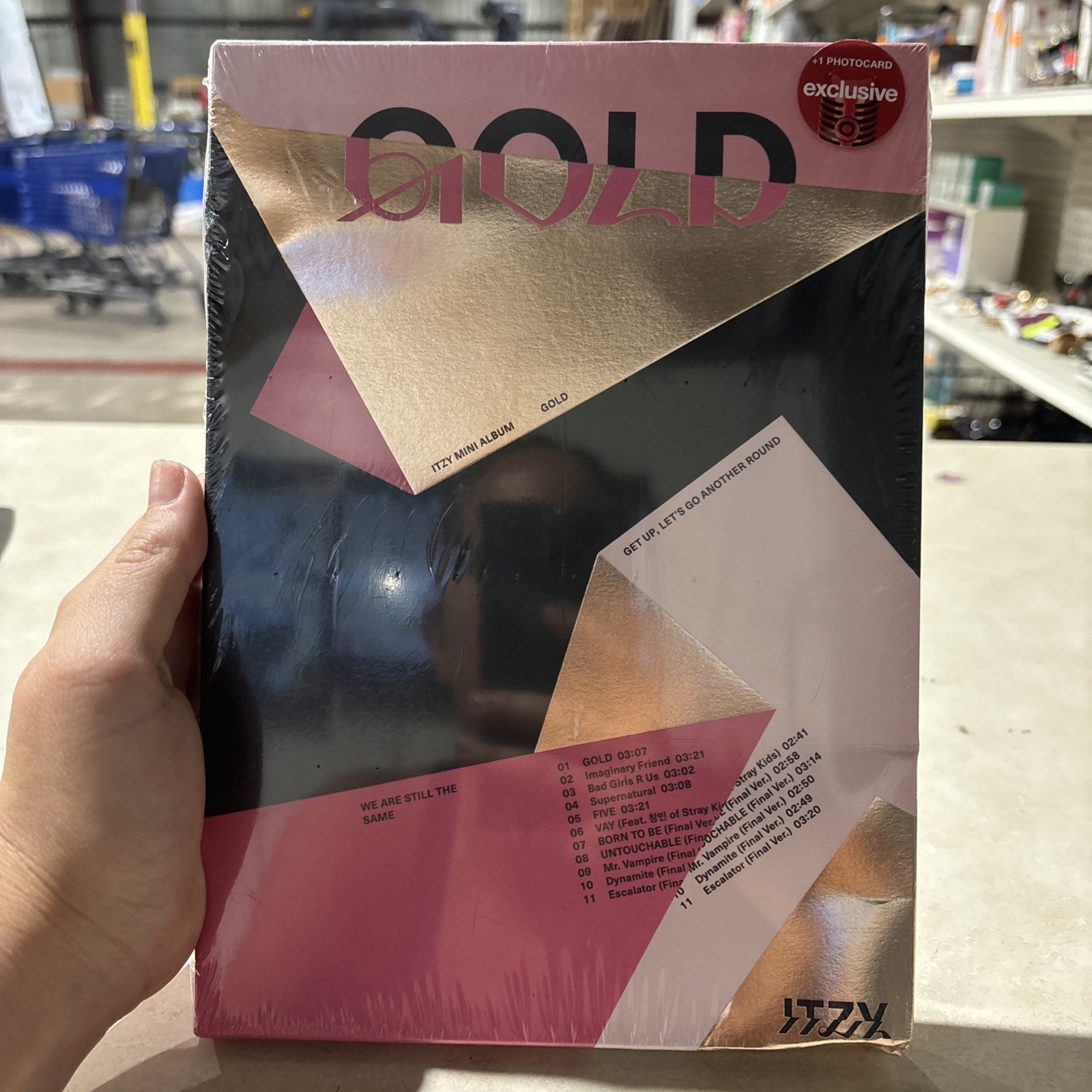 Gold by Itzy (Pink) 2024 JYP Entertainment Korean Dance & K-Pop Mini Album CD