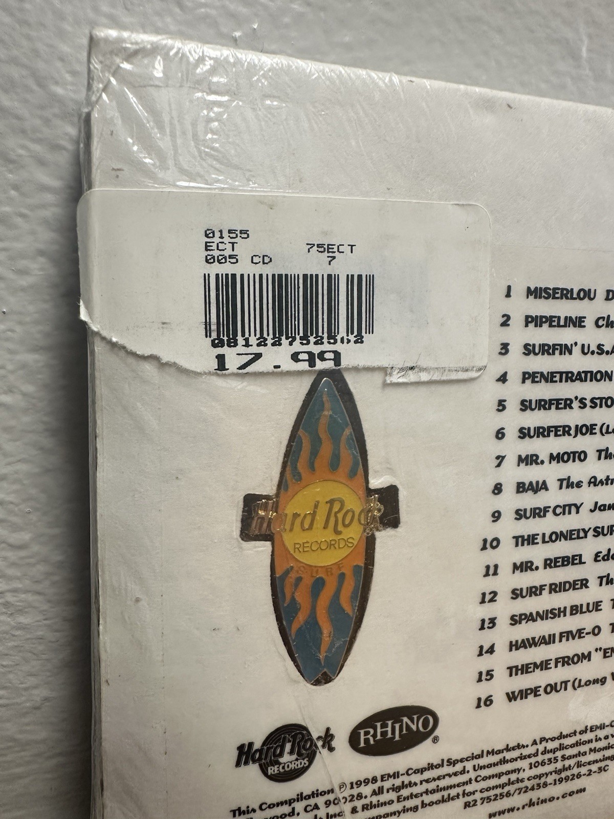 Hard Rock Cafe Surf CD Surfboard PIN Beach Boys Surfin’ U.S.A. Limited Sealed