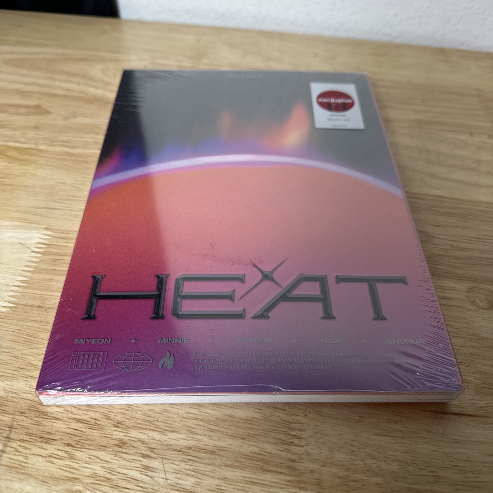 (G)I-DLE – Heat Special EP Target CD Set with 1 of 5 Photo Card NEW Sealed