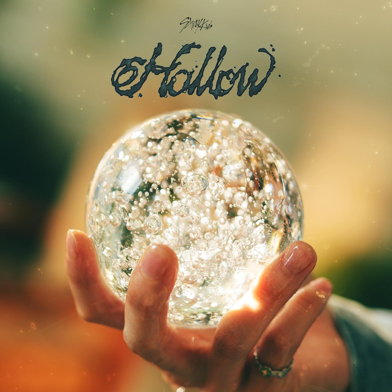 New CD Stray Kids -Hollow- Standard Edition from Japan