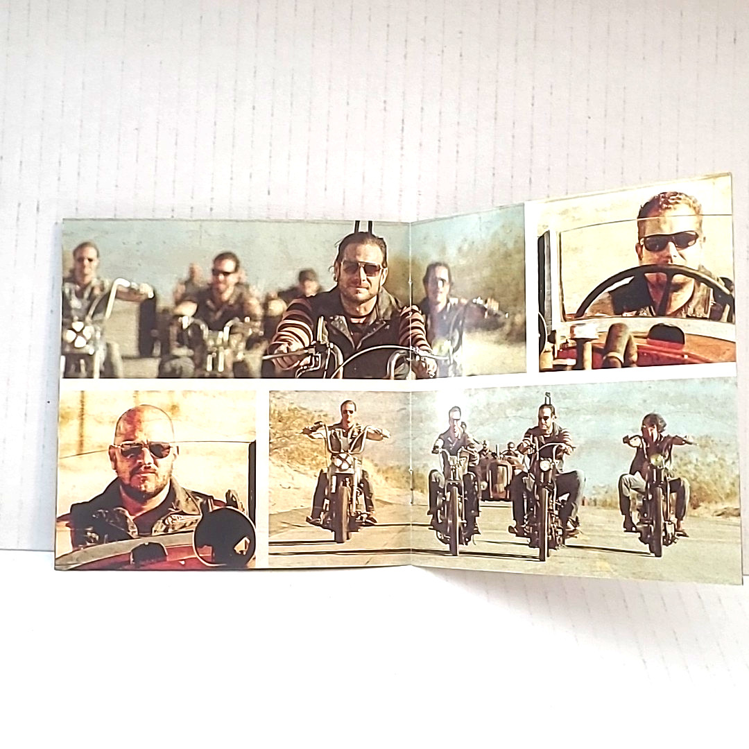 The Bosshoss Flames of Fame (UK IMPORT) Limited Edition CD & DVD w/ Lyric Book