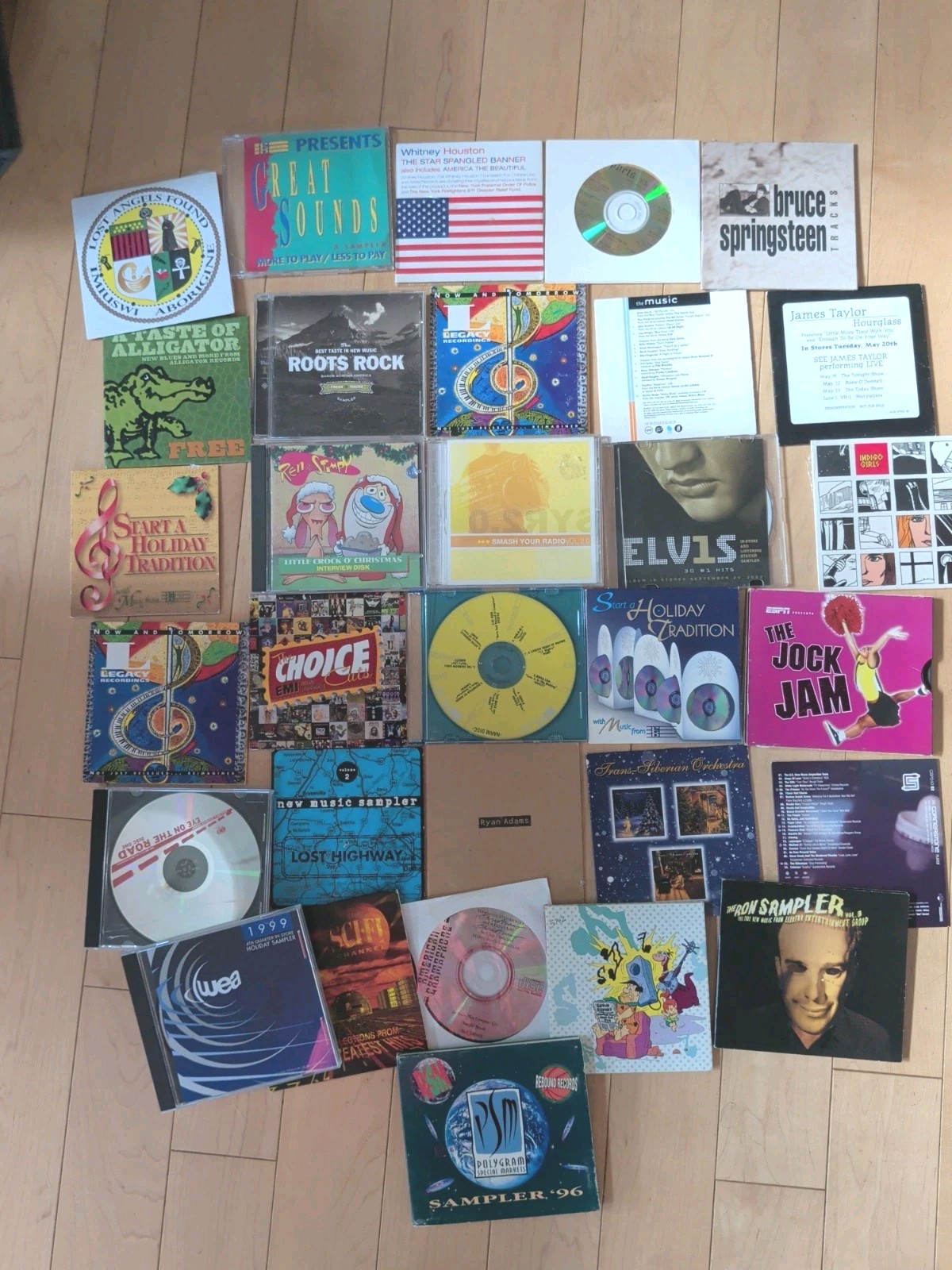 Lot of 32 Music CDs (80s-00s), Promos, Singles, Samplers, Albums Radio Station