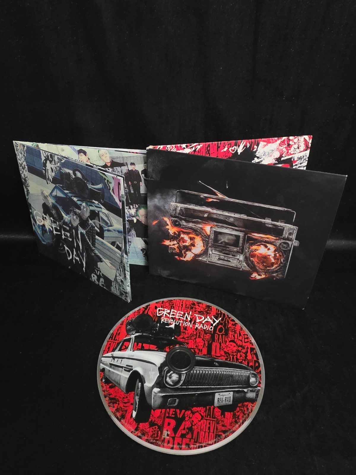 Revolution Radio by Green Day (CD, 2016)