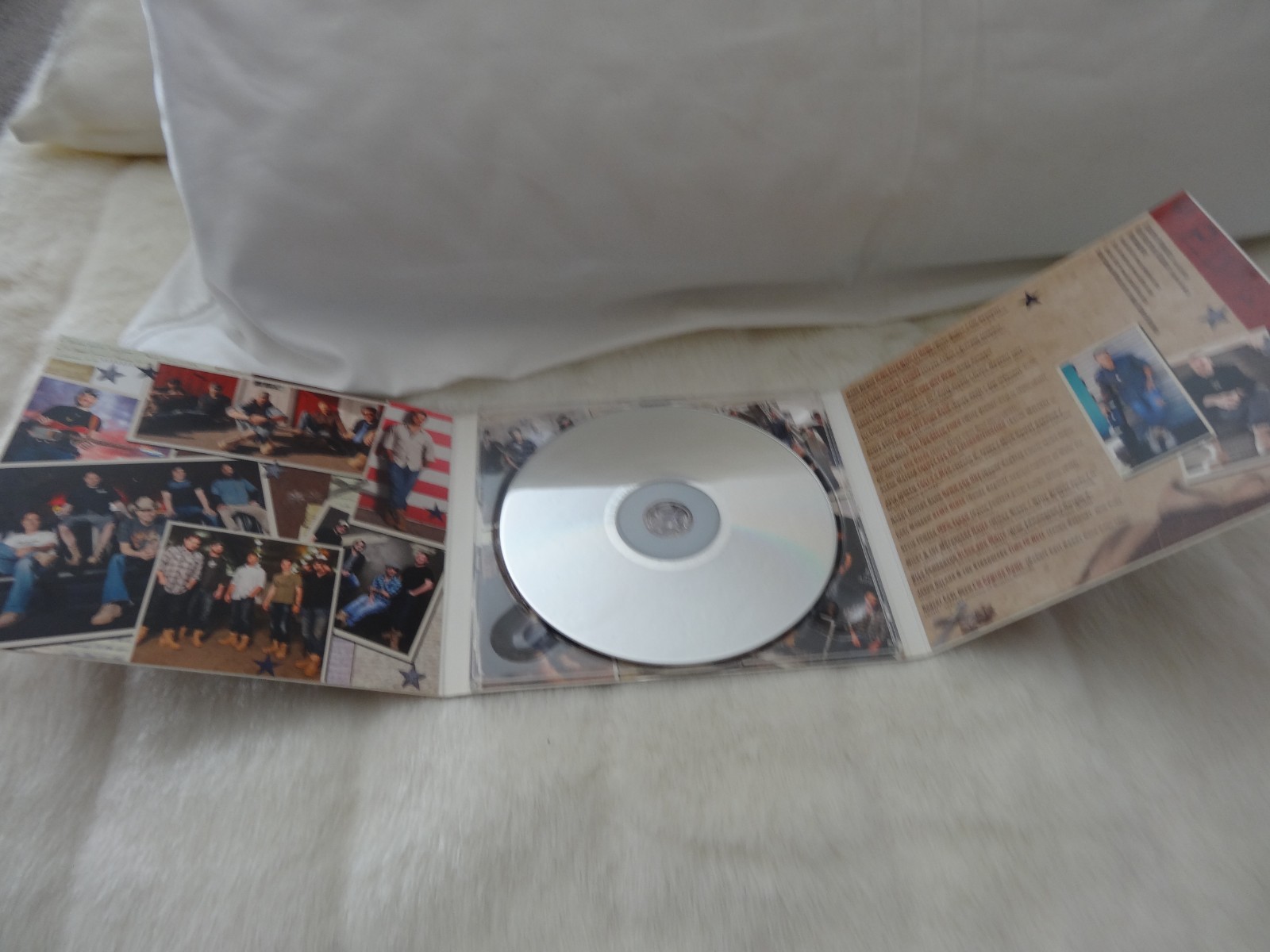 When They Come Back We Give Back – Boot Campaign CD Autographed Eli Young Band