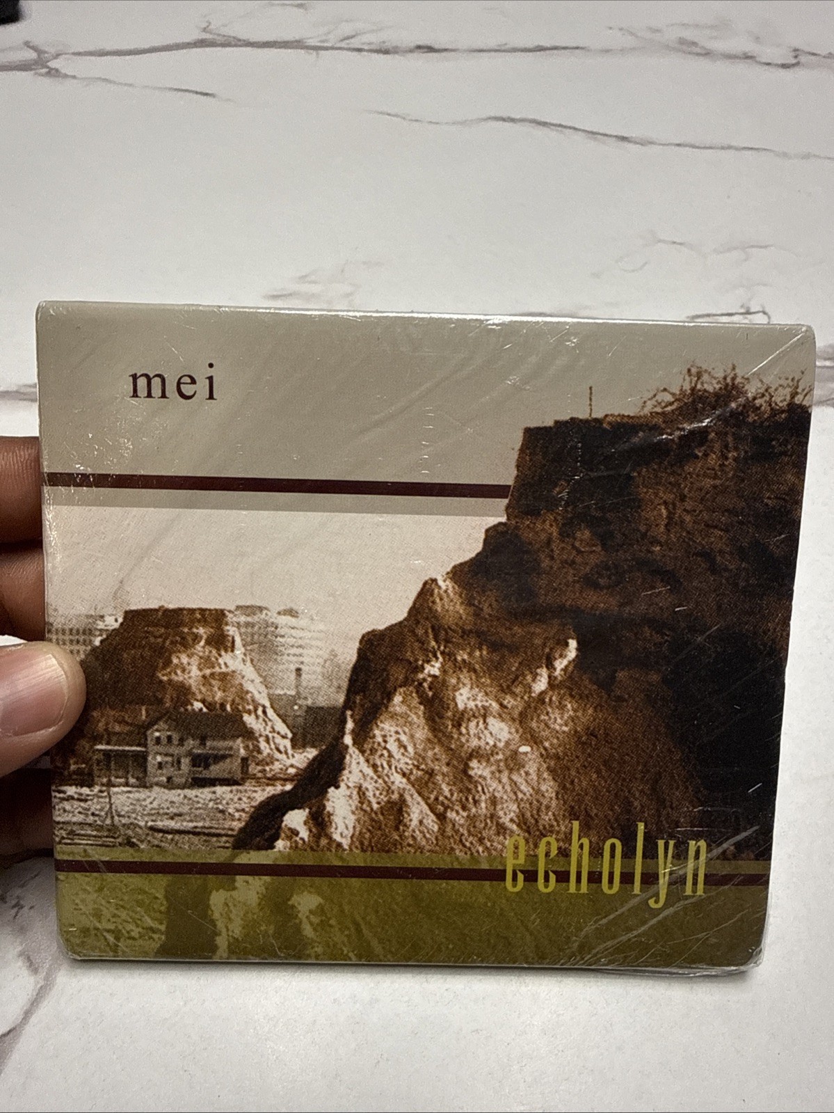 ECHOLYN – MEI 2002 Prog Rock CD on Velveteen Records VR2009 digisleeve