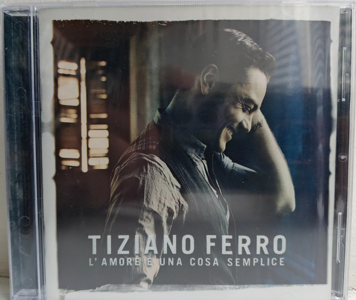 TIZIANO FERRO – L’amore È Una Cosa Semplice (OFFICIAL UKRAINIAN RELEASE) CD New