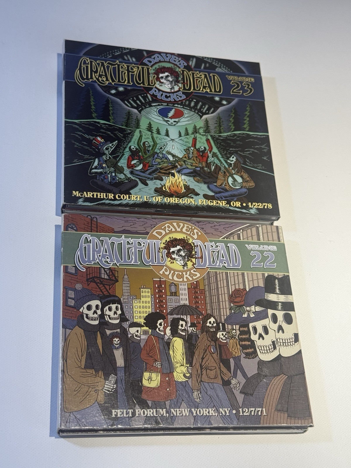 GRATEFUL DEAD (Dave’s Picks Vol. 22 & 23 Compact Discs)/Rare/Used & Excellent!!!