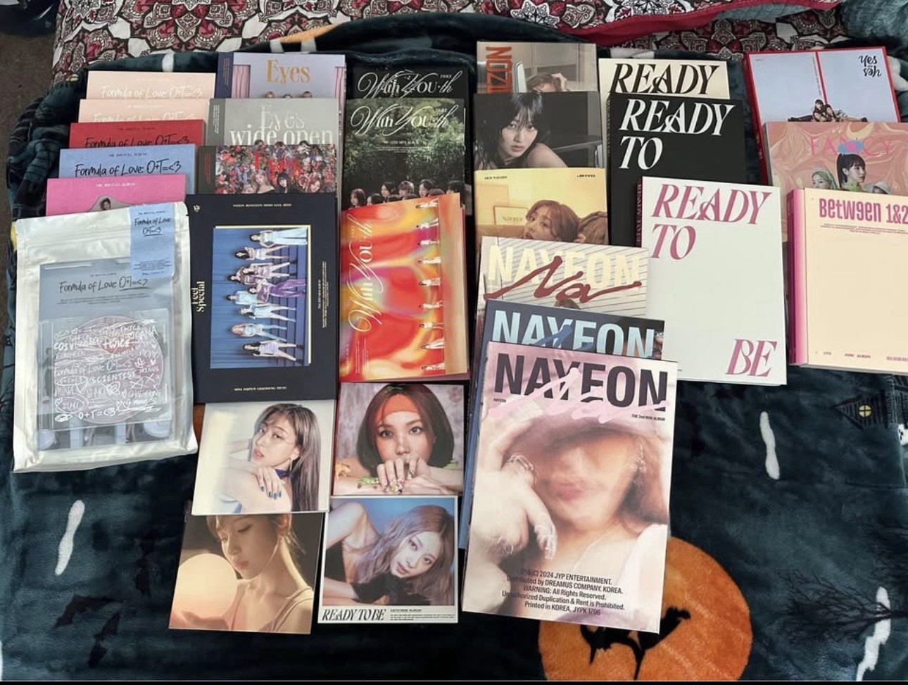 Kpop Album Bundle (mostly twice)￼+ Other Groups And + All Inclusions