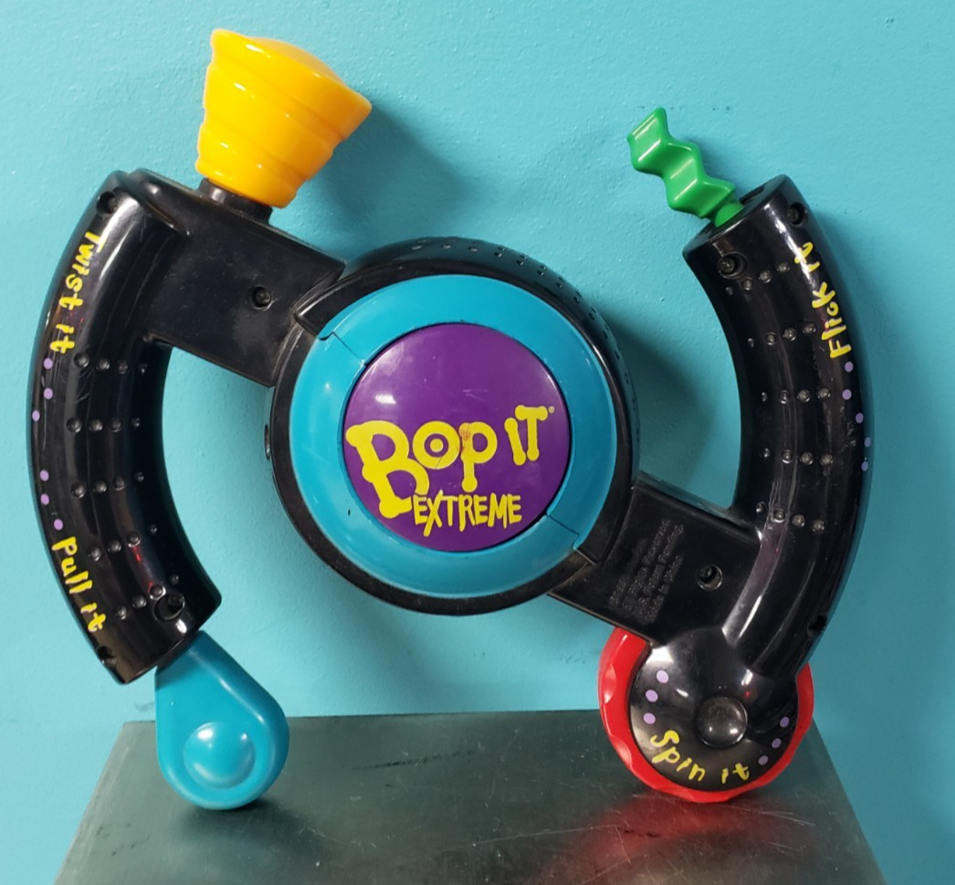 Bop It Extreme Hasbro 1998 Handheld Electronic Game Family Game Tested Works
