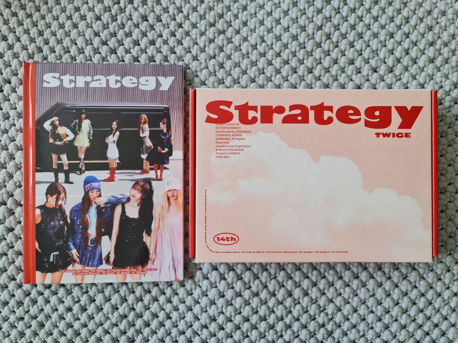 Kpop Twice – 14th Mini Album [Strategy] Step One Ver. Photobook CD – Opened – UK
