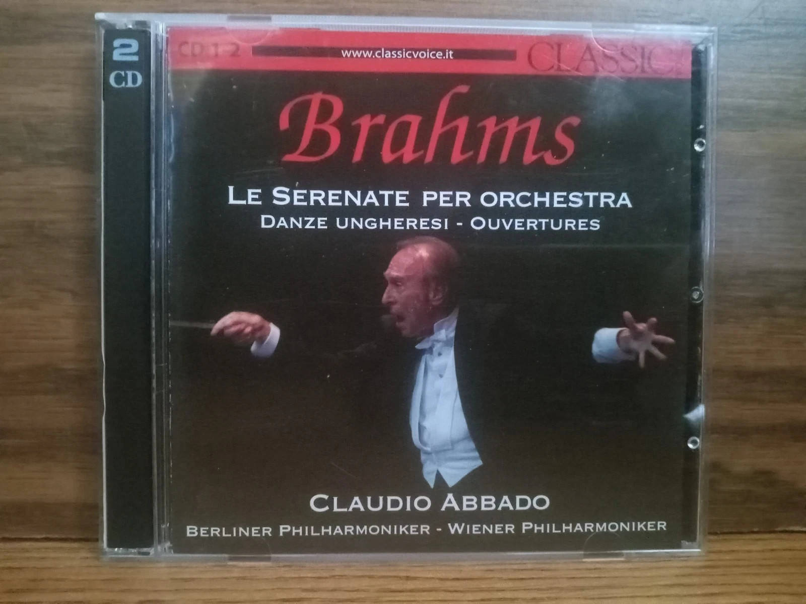 Brahms: Serenades, Overtures, Hungarian Dances (Vienna & Berlin PO, Abbado) 2CDs