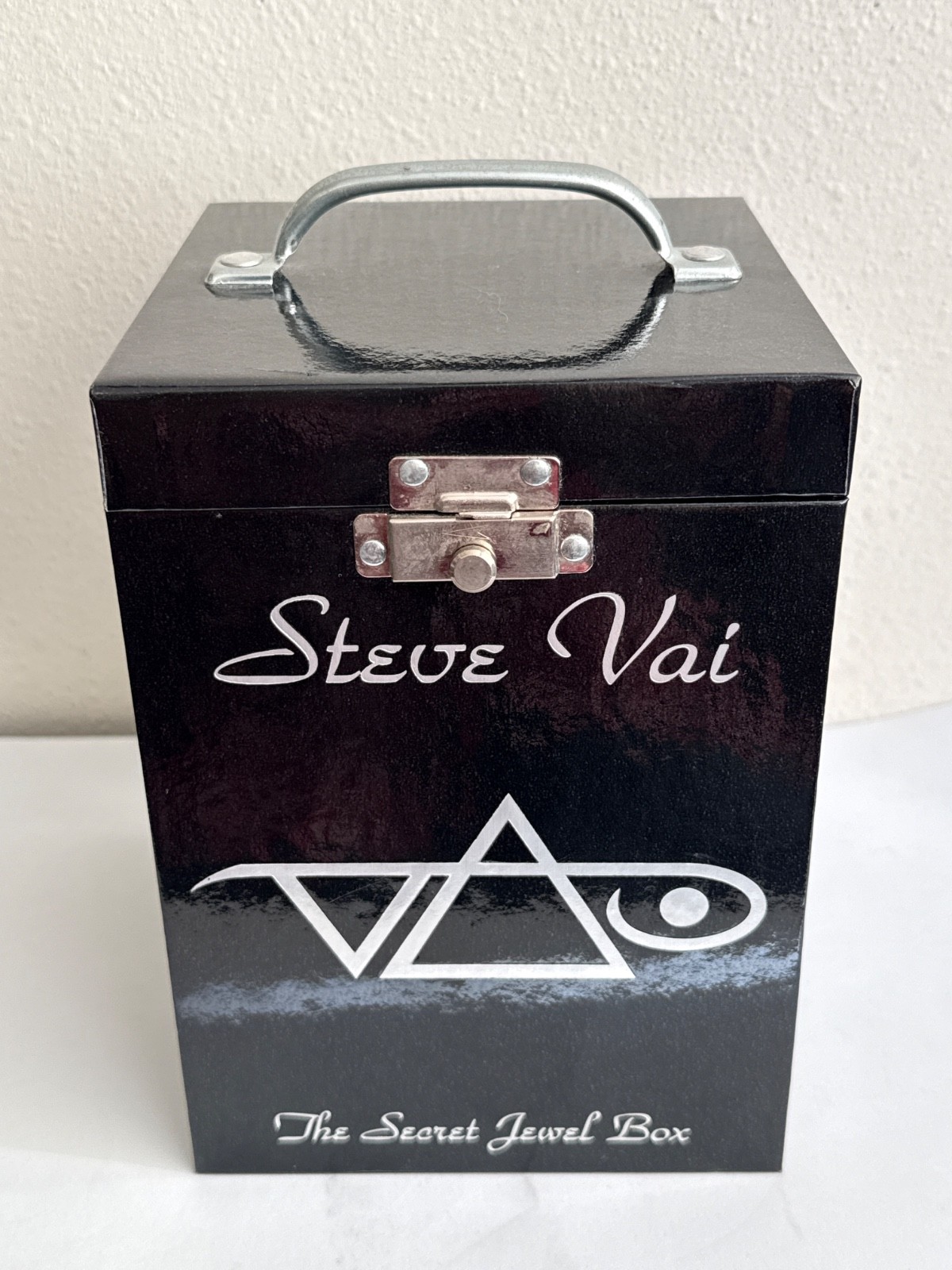 STEVE VAI * THE SECRET JEWEL BOX * CDs & 3 Picks Box Set * CD Bonus Interview