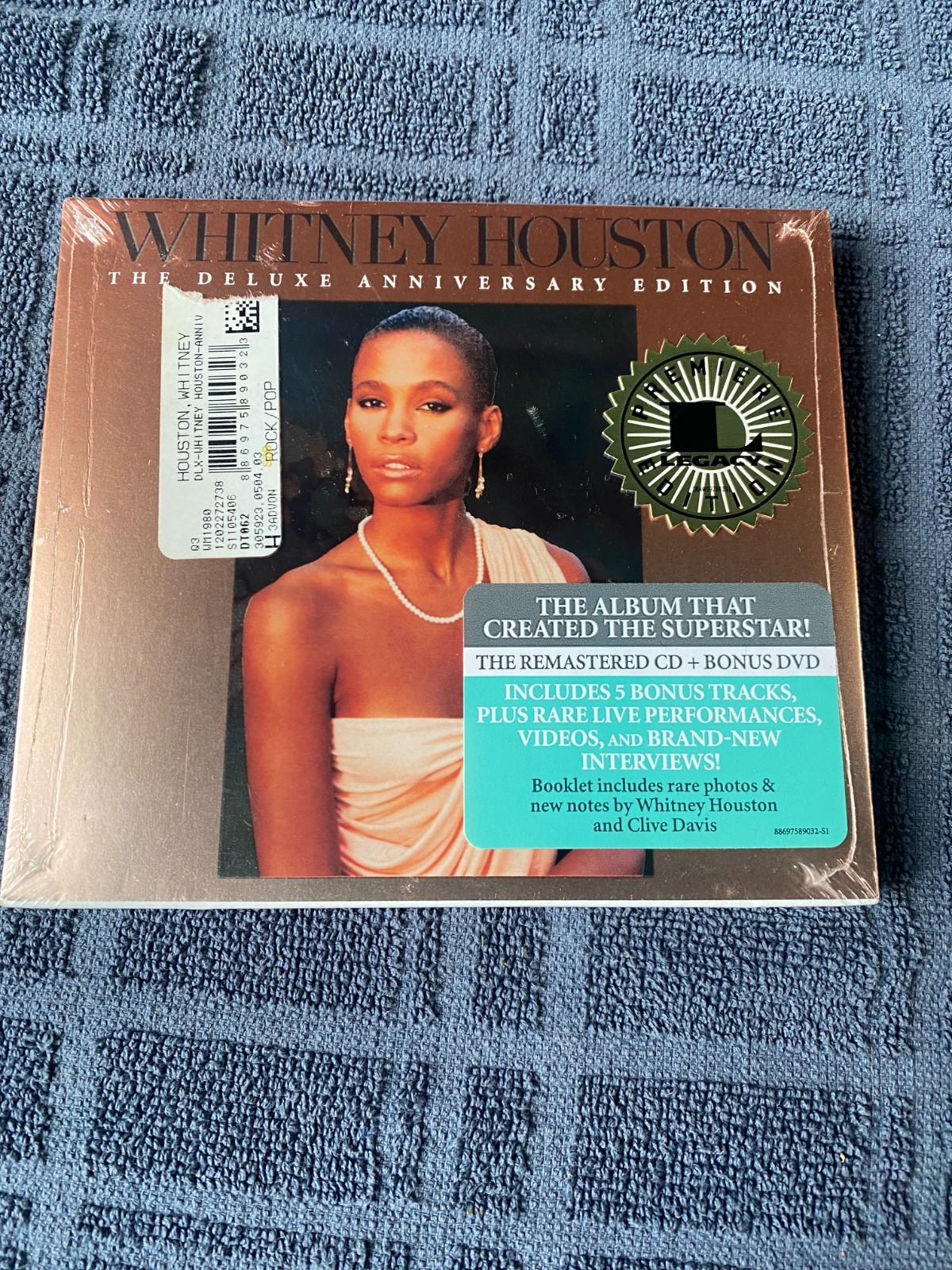 NEW – Whitney Houston The Deluxe Anniversary Edition (CD, DVD 2010) Sealed