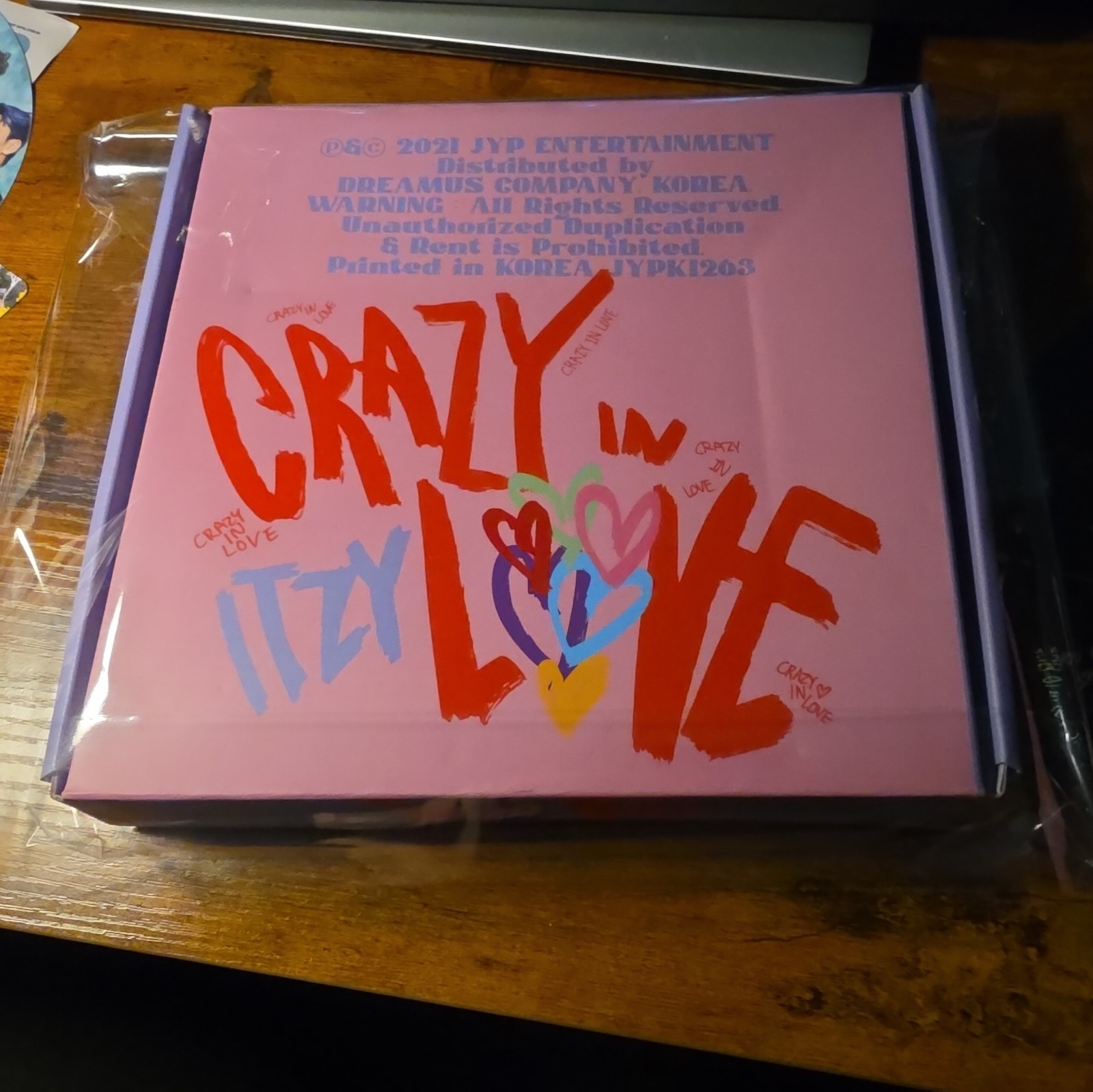 Itzy Crazy In Love CD Box Set K-Pop Album JYP Entertainment 2021