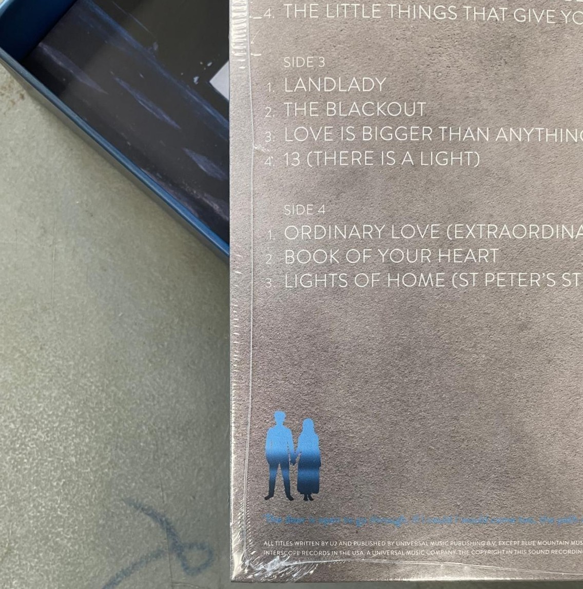 U2 – Songs of Experience: Extra Deluxe Numbered Box Set (2LP Cyan Blue Vinyl+CD)